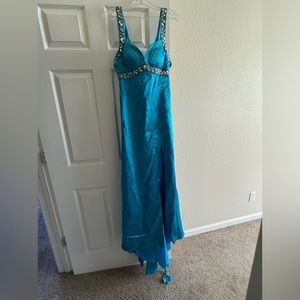 Small studio 17 prom dress